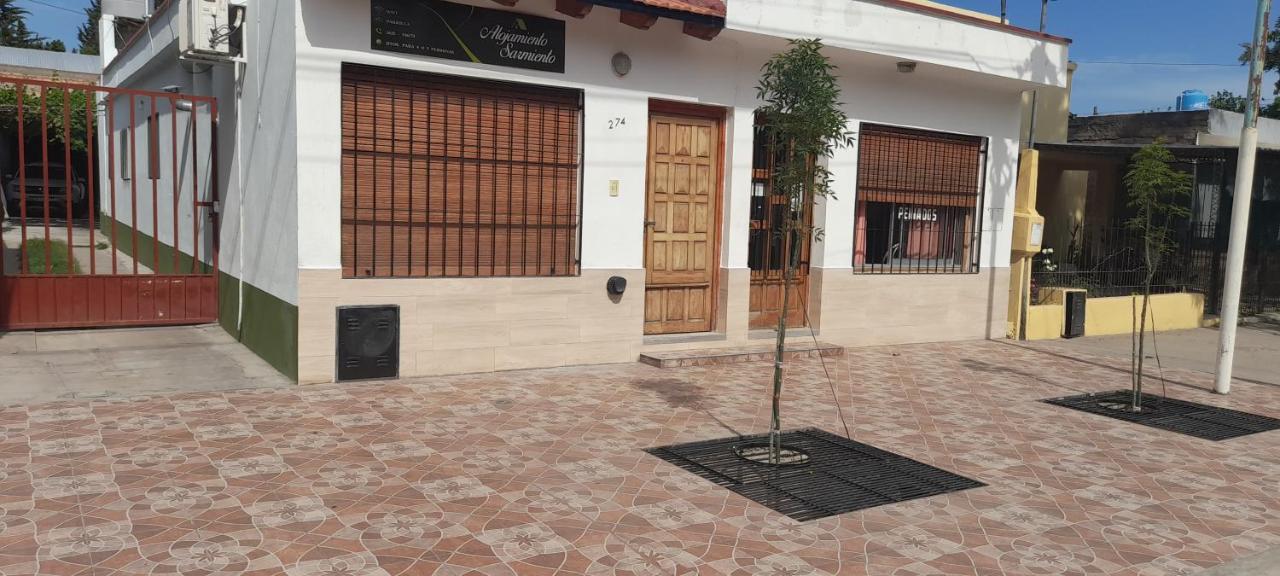 Alojamiento Sarmiento General Alvear  Exterior foto